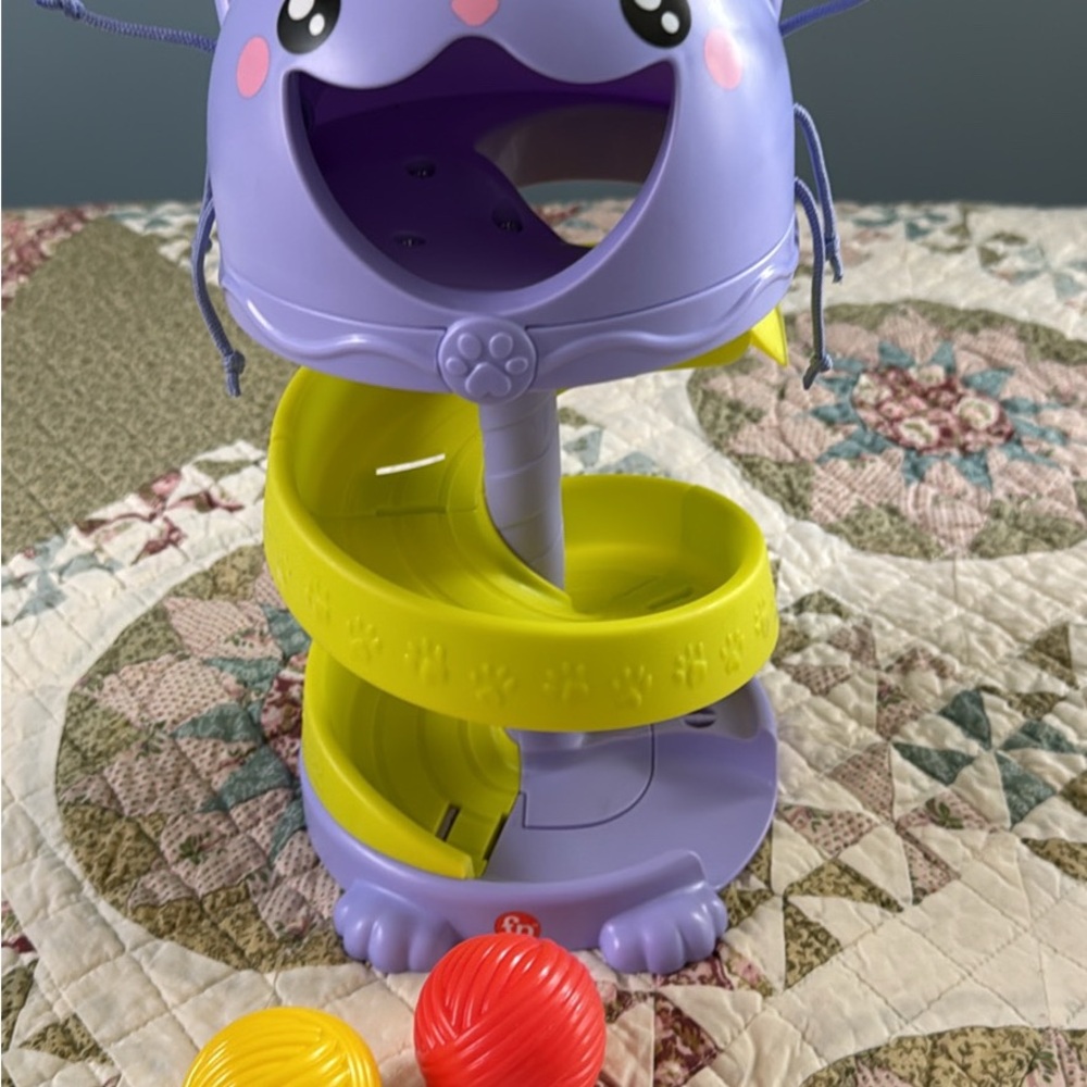 Fisher Price pet purrrfect ball tower